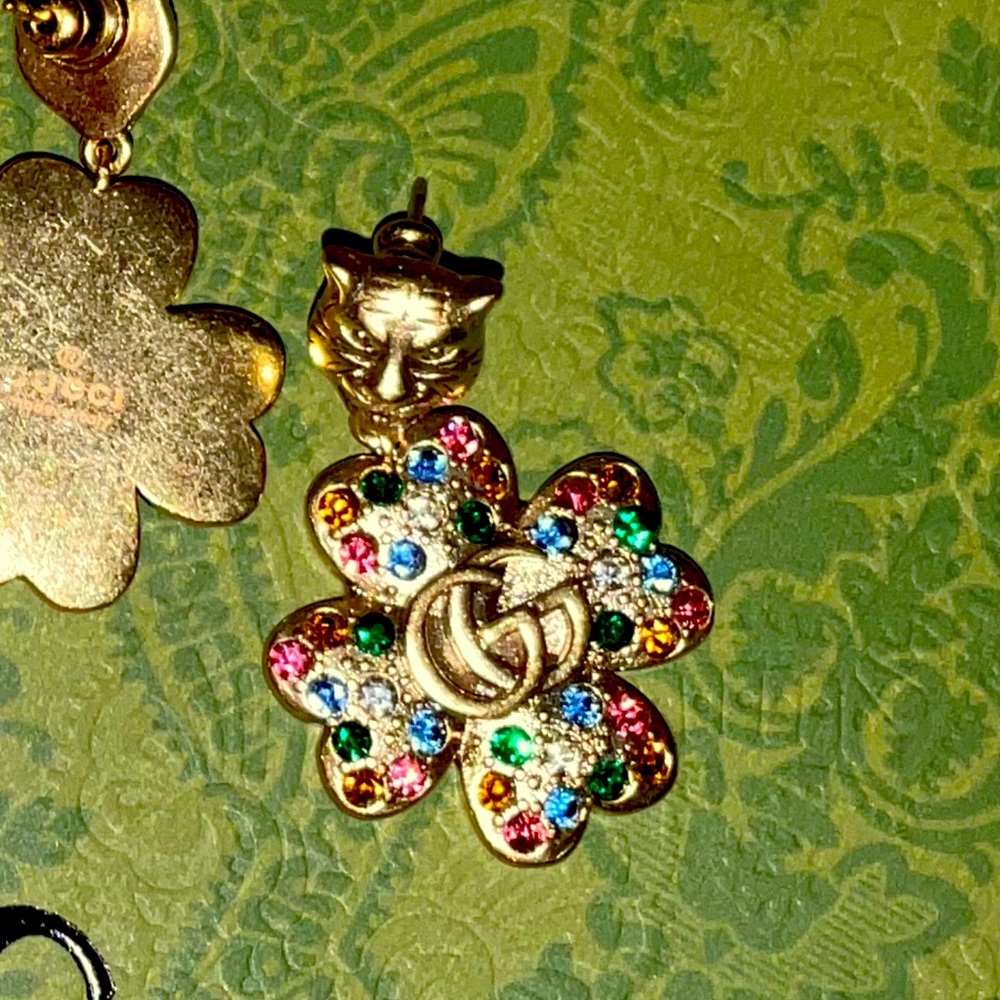 Gucci Feline Head  Earrings Authentic - Picture 7 of 16